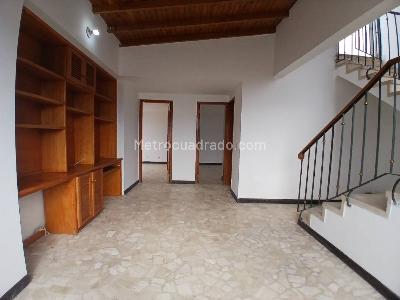 Apartamento de 3 alcobas en venta en Loma Del Campestre, Medellín, 157 m² · foto 12 de 20