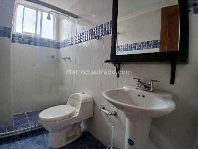 Apartamento de 3 alcobas en venta en Loma Del Campestre, Medellín, 157 m² · foto 18 de 20