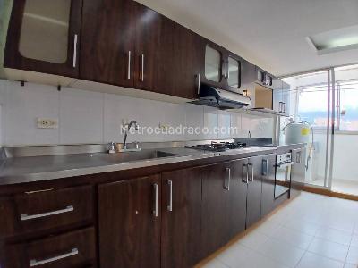 Apartamento de 3 alcobas en venta en Loma Del Campestre, Medellín, 157 m² · foto 4 de 20