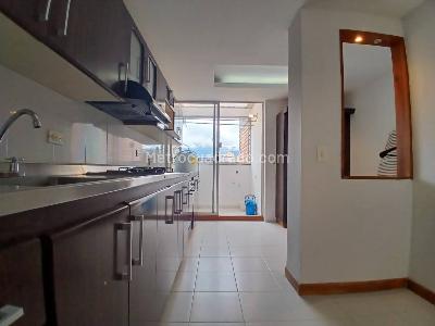 Apartamento de 3 alcobas en venta en Loma Del Campestre, Medellín, 157 m² · foto 6 de 20