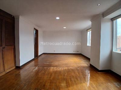 Apartamento de 3 alcobas en venta en Loma Del Campestre, Medellín, 157 m² · foto 7 de 20