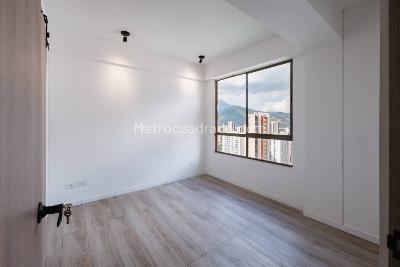 Apartaestudio en venta en Pan De Azucar, Sabaneta, 50 m² · foto 3 de 17