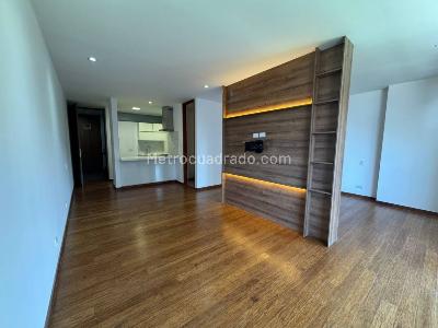 Apartaestudio en arriendo en El Tesoro, Medellín, 56 m² · foto 3 de 17