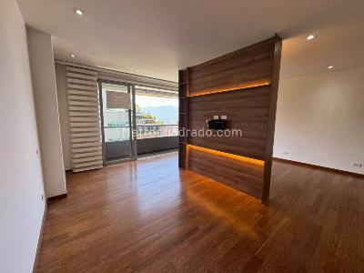 Apartaestudio en arriendo en El Tesoro, Medellín, 56 m² · foto 9 de 17