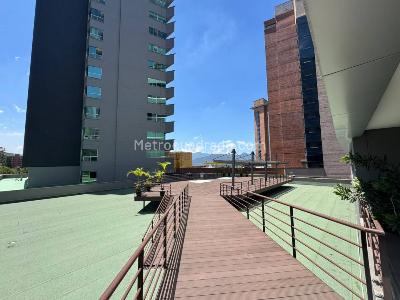 Apartaestudio en arriendo en El Tesoro, Medellín, 56 m² · foto 17 de 17