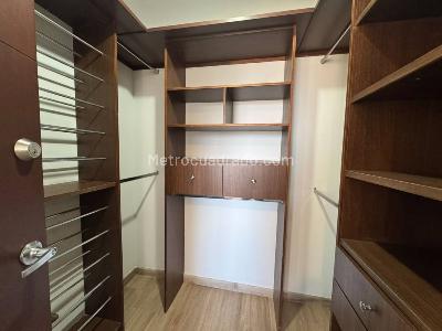 Apartaestudio en arriendo en La Frontera, Medellín, 80 m² · foto 13 de 20