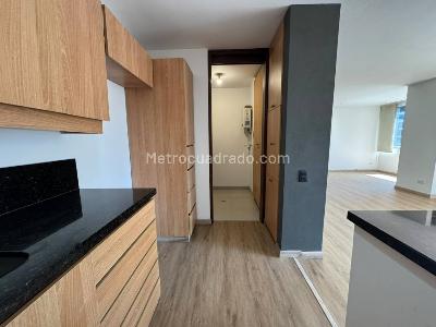 Apartaestudio en arriendo en La Frontera, Medellín, 80 m² · foto 7 de 20