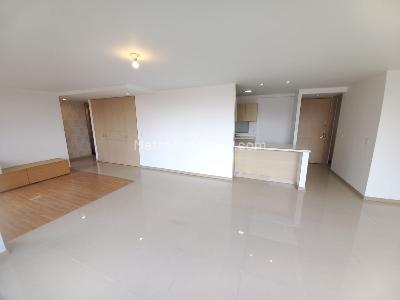 Apartamento de 2 alcobas en arriendo en El Poblado, Medellín, 92 m² · foto 5 de 20