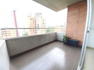 Apartamento de 2 alcobas en arriendo en El Poblado, Medellín, 92 m² · foto 6 de 20