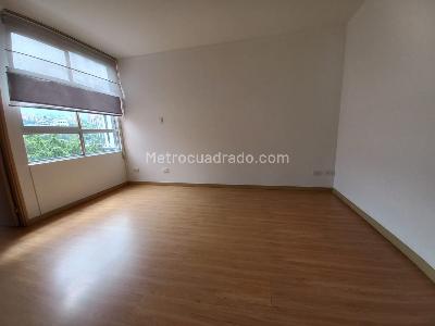 Apartamento de 2 alcobas en arriendo en El Poblado, Medellín, 92 m² · foto 13 de 20