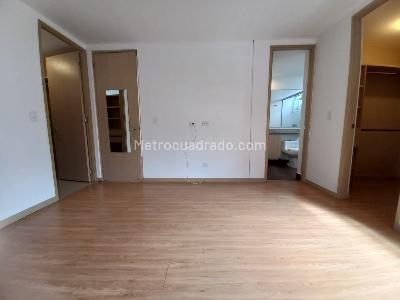 Apartamento de 2 alcobas en arriendo en El Poblado, Medellín, 92 m² · foto 15 de 20