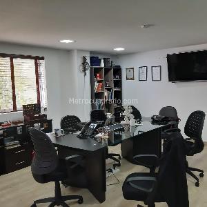 Casa de 5 alcobas en venta en Pontevedra San Nicolas, Bogotá, 450 m² · foto 2 de 20
