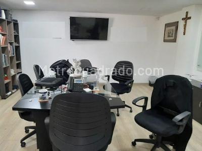 Casa de 5 alcobas en venta en Pontevedra San Nicolas, Bogotá, 450 m² · foto 7 de 20