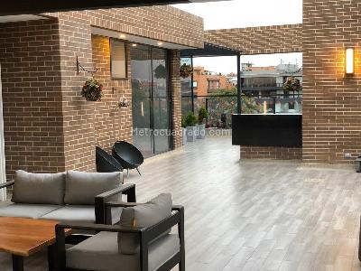 Apartamento de 3 alcobas en venta en Country Virrey, Bogotá, 295 m² · foto 12 de 19