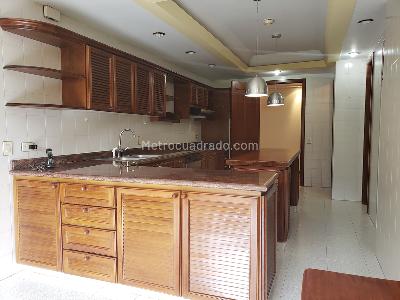 Apartamento en venta en Santa Barbara Alta, Bogotá · foto 5 de 20