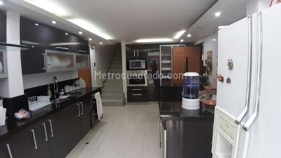 Casa de 5 alcobas en venta en La Castellana, Bogotá, 420 m² · foto 7 de 20