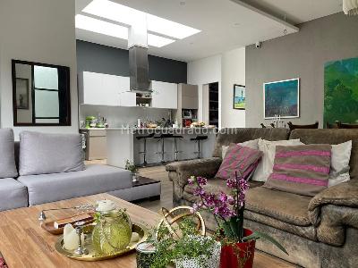 Casa de 4 alcobas en venta en Niza Calatrava, Bogotá, 328 m² · foto 3 de 20