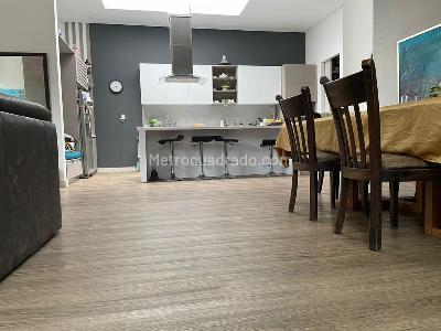 Casa de 4 alcobas en venta en Niza Calatrava, Bogotá, 328 m² · foto 15 de 20