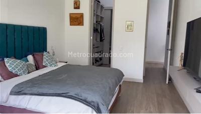 Casa de 4 alcobas en venta en Niza Calatrava, Bogotá, 328 m² · foto 18 de 20
