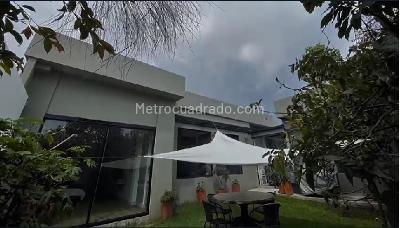 Casa de 4 alcobas en venta en Niza Calatrava, Bogotá, 328 m² · foto 6 de 20