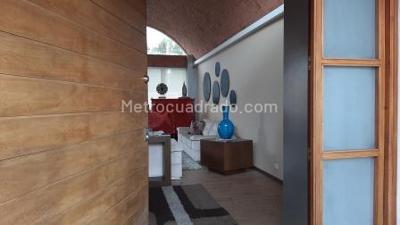Casa en venta en Guaymaral, Bogotá · foto 2 de 20