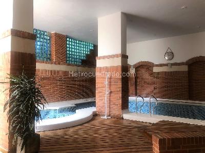 Apartamento de 4 alcobas en venta en Rosales Bella Vista, Bogotá, 248 m² · foto 18 de 20