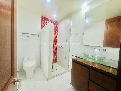 Apartamento de 4 alcobas en venta en Rosales Bella Vista, Bogotá, 248 m² · foto 13 de 20