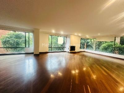Apartamento de 4 alcobas en venta en Rosales Bella Vista, Bogotá, 248 m² · foto 4 de 20