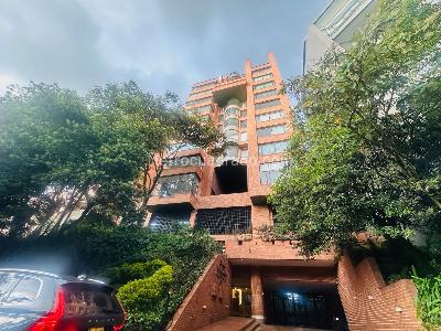 Apartamento de 4 alcobas en venta en Rosales Bella Vista, Bogotá, 248 m² · foto 17 de 20