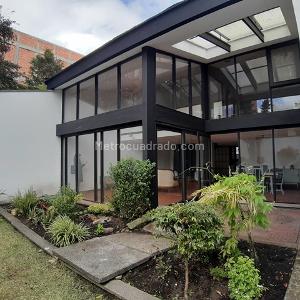 Casa de 5 alcobas en venta en La Castellana, Bogotá, 400 m² · foto 3 de 20