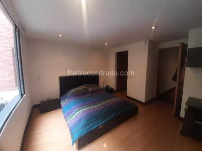 Apartamento de 2 alcobas en venta en Los Rosales, Bogotá, 112 m² · foto 12 de 20