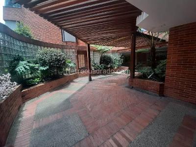 Apartamento de 2 alcobas en venta en Los Rosales, Bogotá, 112 m² · foto 20 de 20