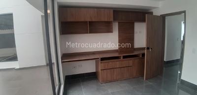 Casa de 4 alcobas en venta en La Alhambra Central, Bogotá, 390 m² · foto 14 de 20