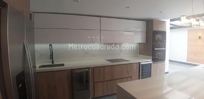 Casa de 4 alcobas en venta en La Alhambra Central, Bogotá, 390 m² · foto 8 de 20
