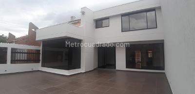 Casa de 4 alcobas en venta en La Alhambra Central, Bogotá, 390 m² · foto 20 de 20
