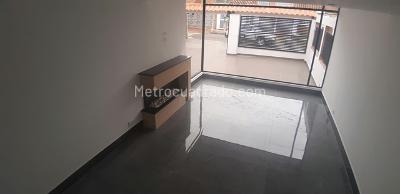 Casa de 4 alcobas en venta en La Alhambra Central, Bogotá, 390 m² · foto 4 de 20