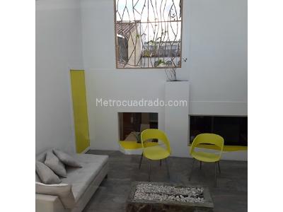 Casa de 4 alcobas en venta en Niza, Bogotá, 258 m² · foto 17 de 20