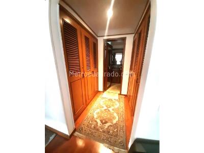 Apartamento de 3 alcobas en venta en Santa Barbara Central, Bogotá, 120 m² · foto 16 de 20