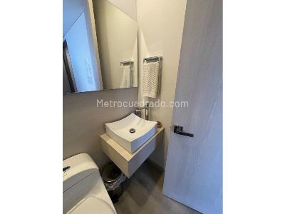 Apartamento de 2 alcobas en venta en Chico, Bogotá, 82 m² · foto 15 de 18