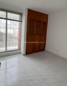 Casa de 4 alcobas en venta en Na, Girardot, 150 m² · foto 7 de 18