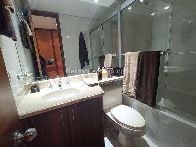 Apartamento en venta en Santa Barbara Central, Bogotá · foto 14 de 20
