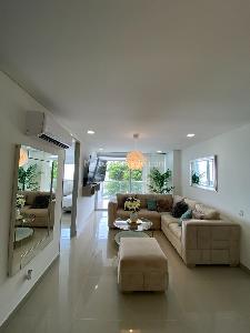Apartamento de 2 alcobas en venta en Crespo, Cartagena, 88 m² · foto 4 de 17