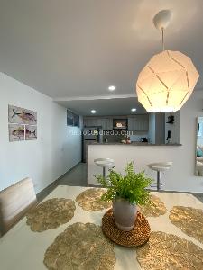 Apartamento de 2 alcobas en venta en Crespo, Cartagena, 88 m² · foto 3 de 17