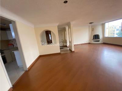 Apartamento en venta en Santa Barbara, Bogotá · foto 3 de 20
