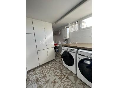 Apartamento de 3 alcobas en venta en Los Rosales, Bogotá, 215 m² · foto 13 de 18