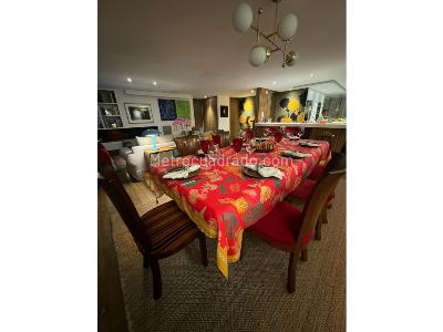 Apartamento de 3 alcobas en venta en Los Rosales, Bogotá, 215 m² · foto 3 de 18