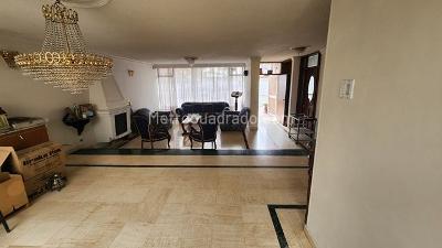 Casa de 4 alcobas en venta en Las Villas Bulevar, Bogotá, 240 m² · foto 4 de 20