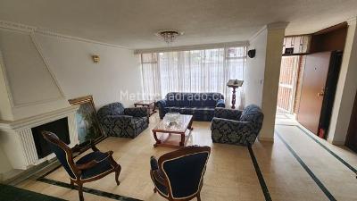 Casa de 4 alcobas en venta en Las Villas Bulevar, Bogotá, 240 m² · foto 3 de 20