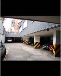 Apartamento de 3 alcobas en venta en Nogal Rosales, Bogotá, 187 m² · foto 18 de 20