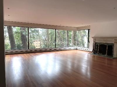 Apartamento de 5 alcobas en venta en Bellavista Rosales, Bogotá, 425 m² · foto 3 de 20